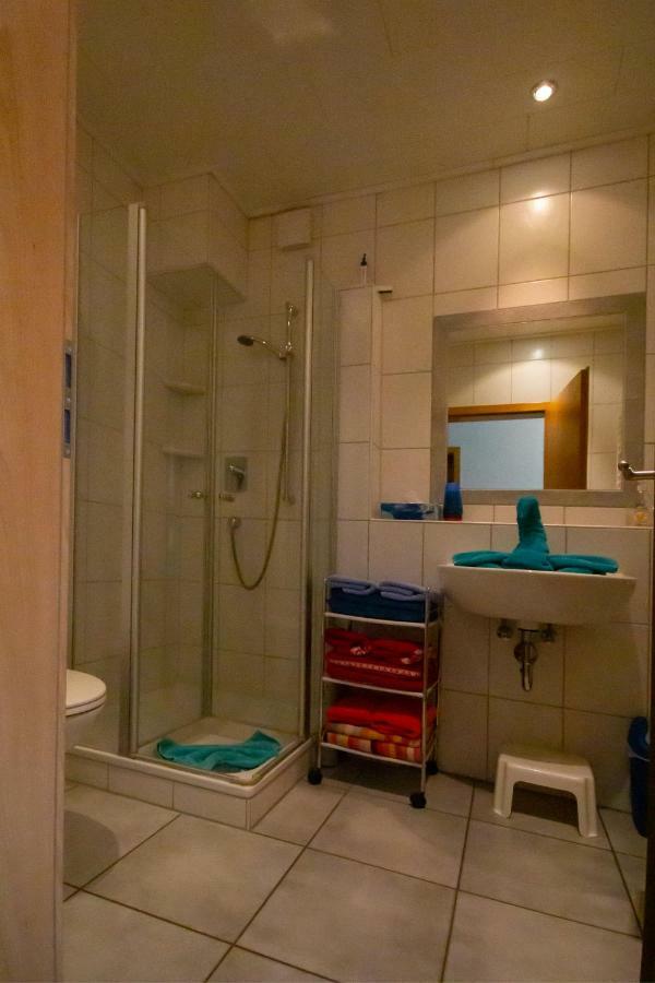Vulkanpark-Ferienwohnung Karibic Nickenich Dış mekan fotoğraf