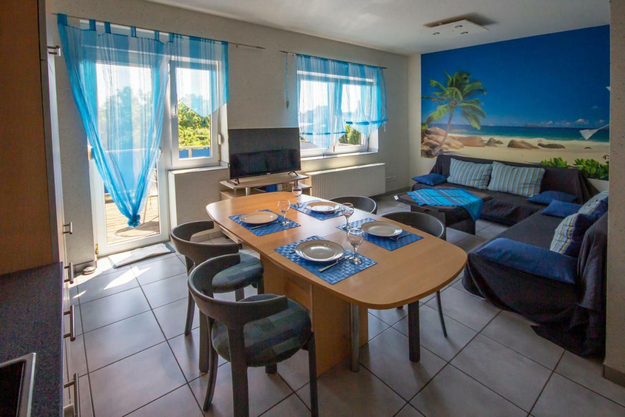 Vulkanpark-Ferienwohnung Karibic Nickenich Dış mekan fotoğraf